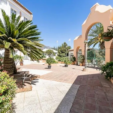 99 - Cozy In Matchroom Club, Mijas Golf Fuengirola
